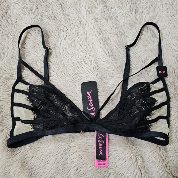 La Senza Nude and Black Trim Lace Strappy Lingerie Set - Picture 5 of 5